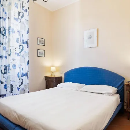 Spacious In With Balcony Apartment