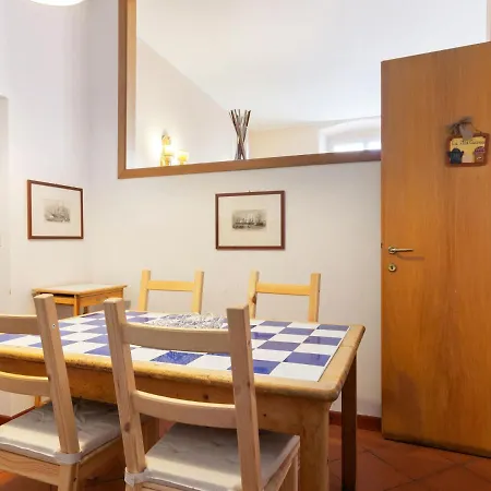 Spacious In With Balcony Apartment